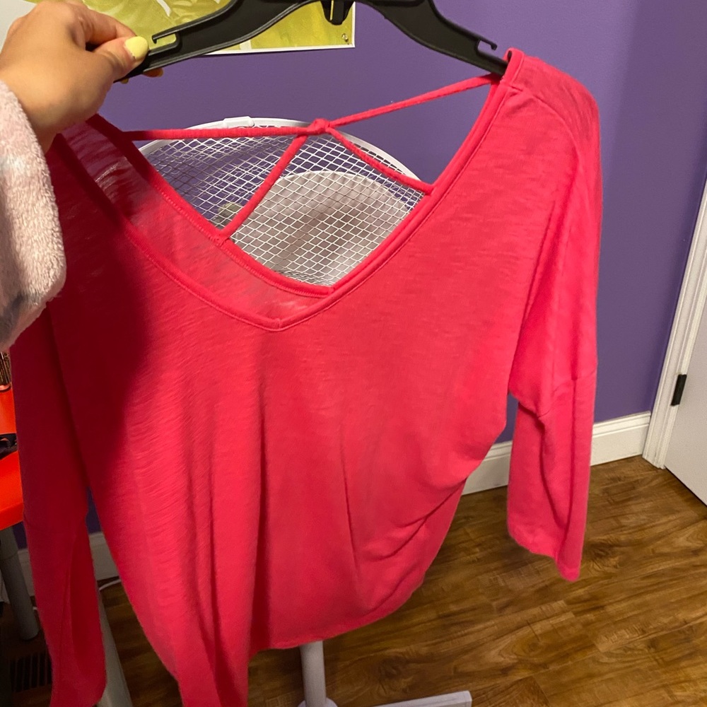blouse with strings in back!